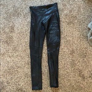 Spanx faux leather motto legging